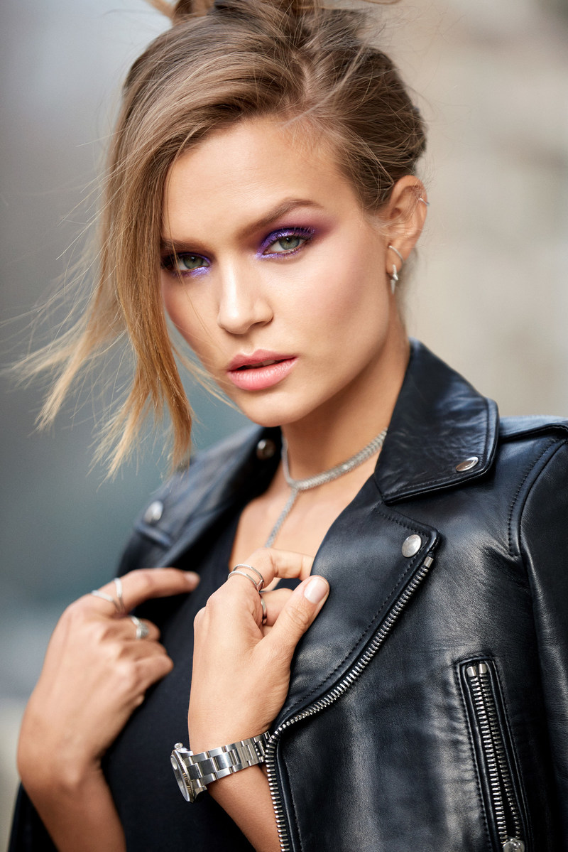 Maybelline_New_York_Josephine_Skriver.jpg